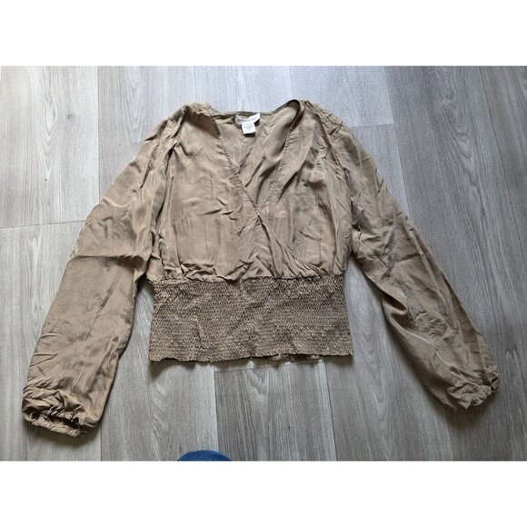 Banana Republic Small Silk Long Sleeve Wrap Blouse Smocked Waist - Picture 5 of 8